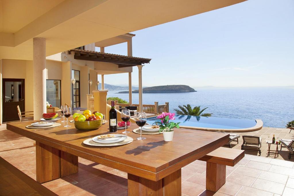 Villa Cab - Cala Vinyas photo 3
