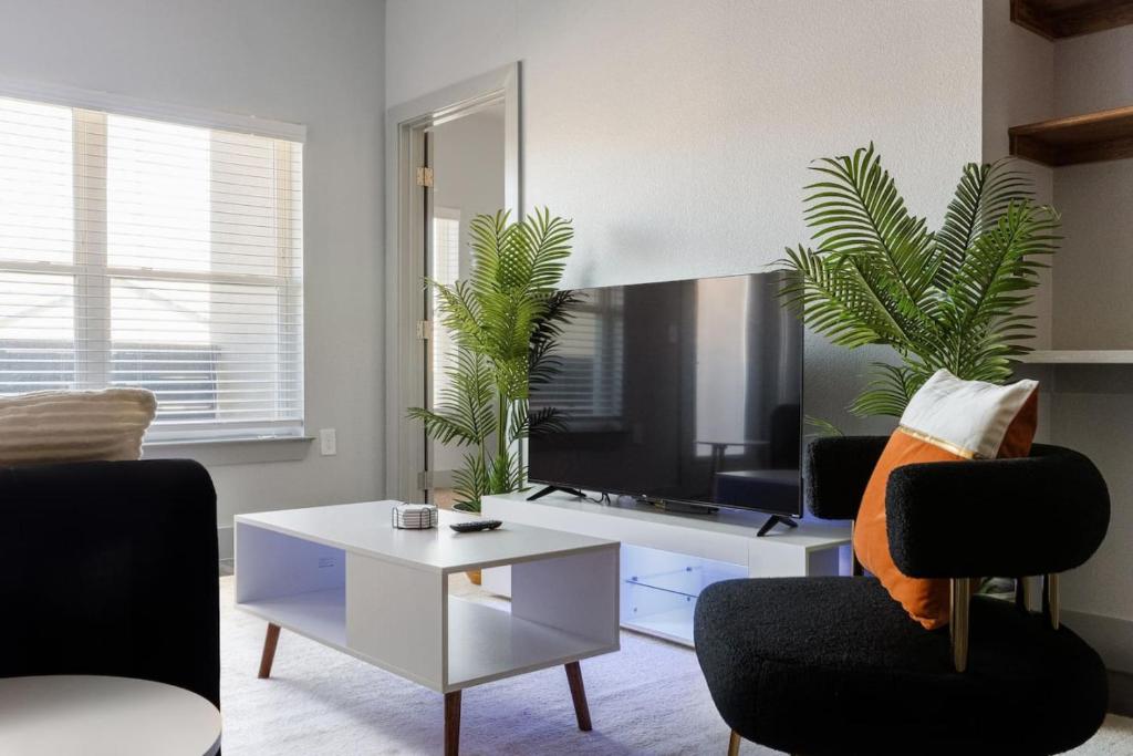 Corporate Housing by MGM photo 4