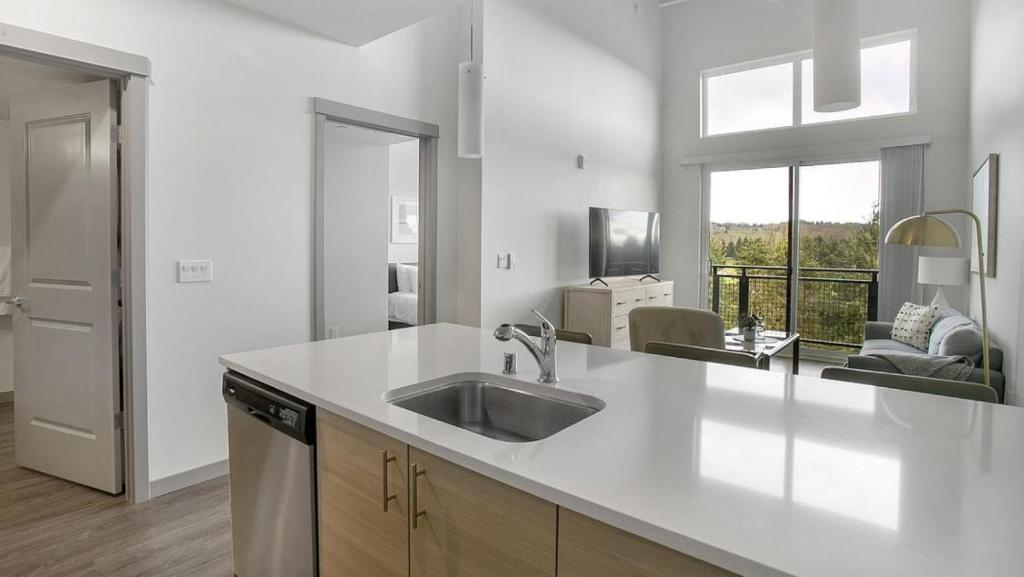 Landing Modern Apartment with Amazing Amenities (ID9335X34) photo 4