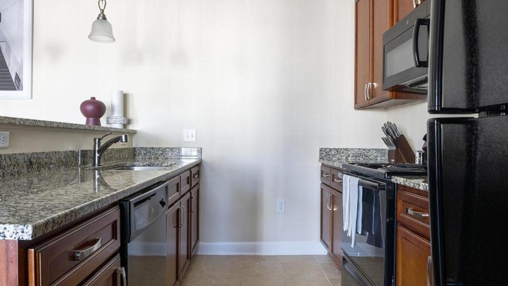 Landing Modern Apartment with Amazing Amenities (ID1263X608) photo 2