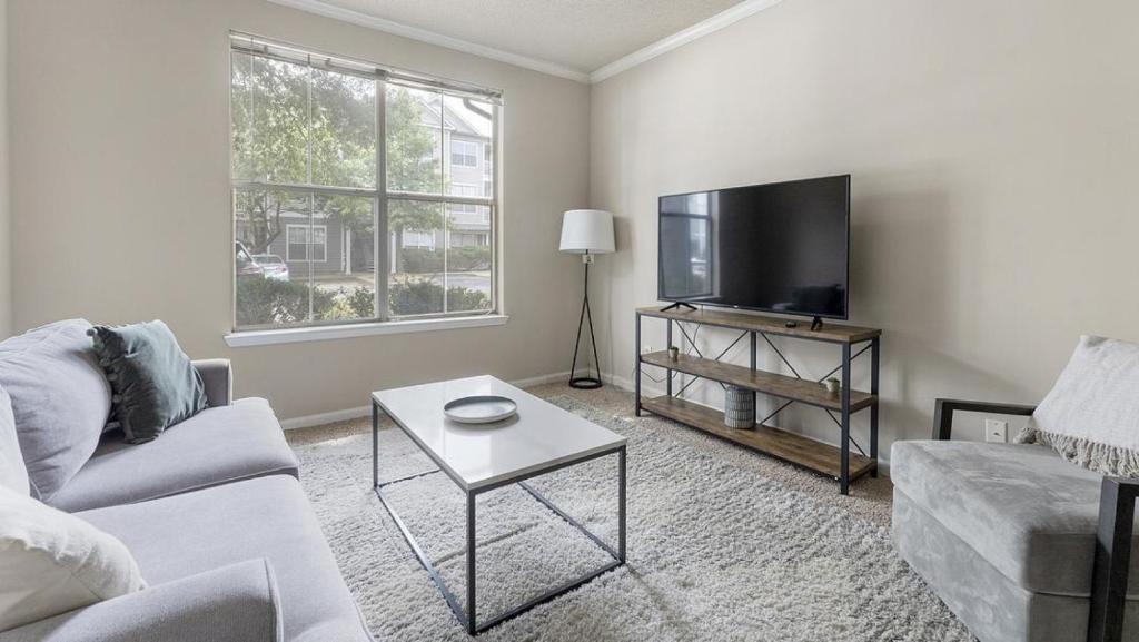 Landing Modern Apartment with Amazing Amenities (ID5170X6) image