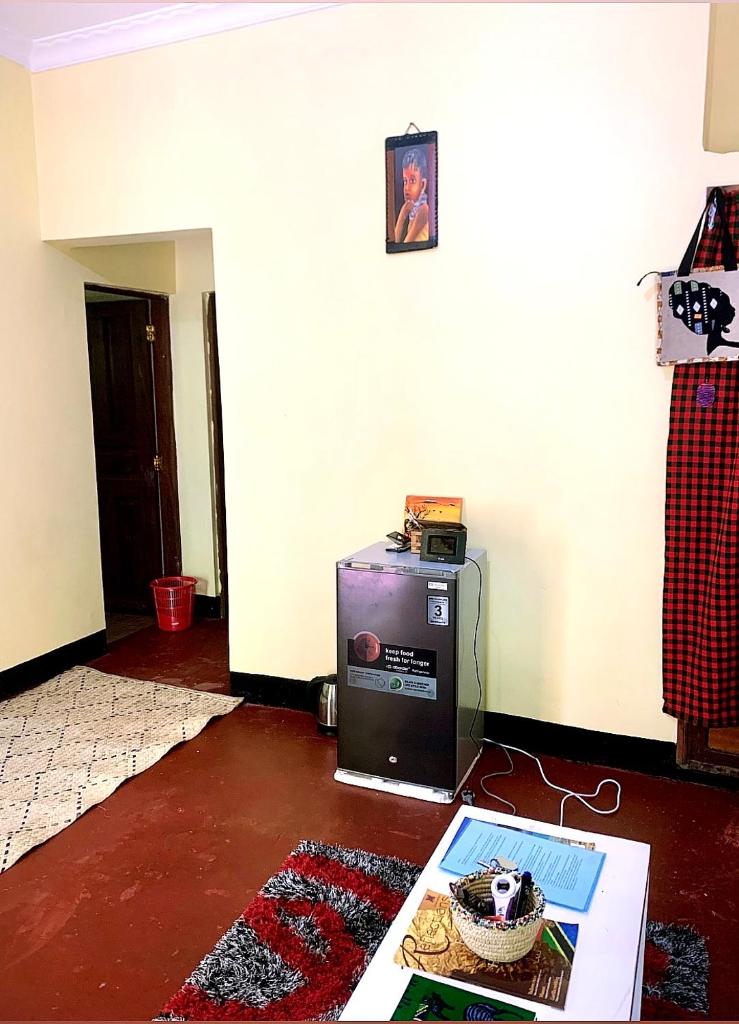 Pole casual home Arusha photo 4