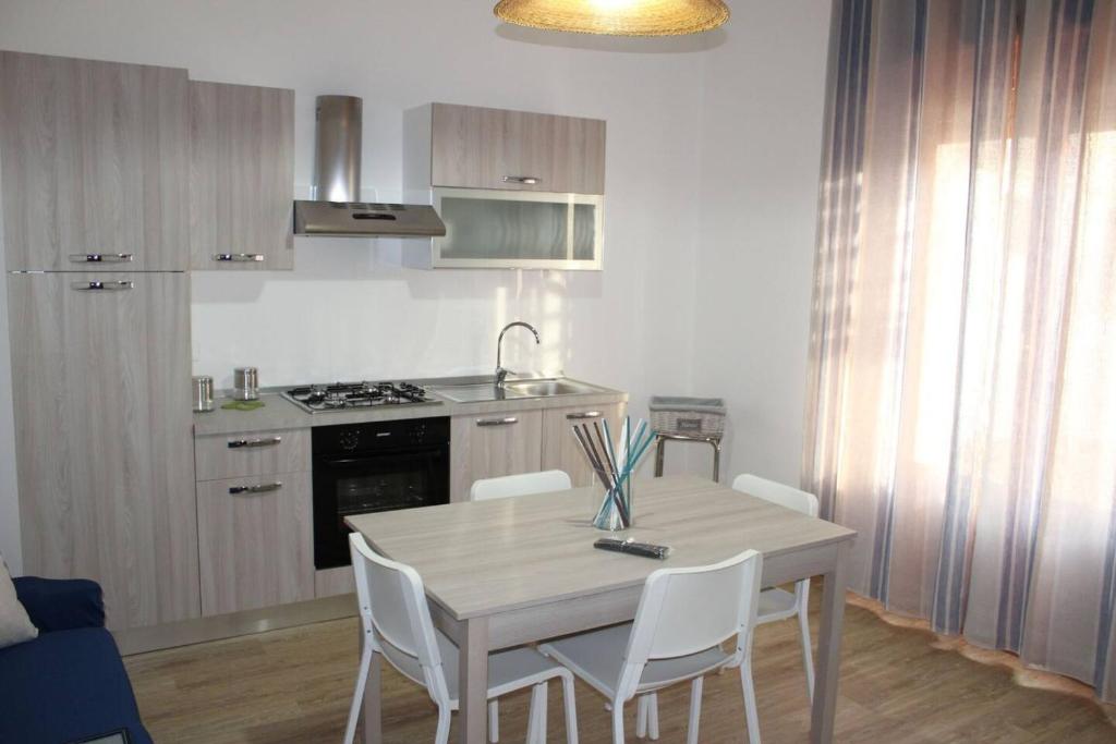 4 bedrooms villa with wifi at Castelluzzo 1 km away from the beach photo 4
