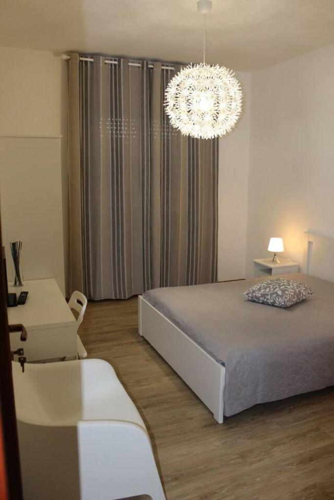 4 bedrooms villa with wifi at Castelluzzo 1 km away from the beach photo 2