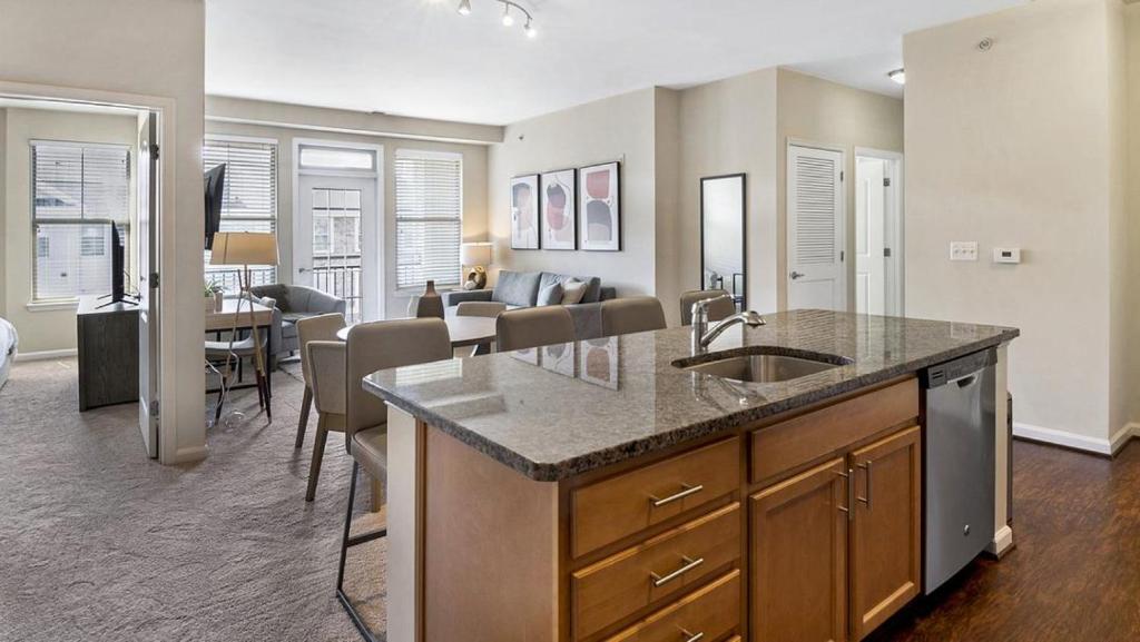 Landing Modern Apartment with Amazing Amenities (ID8354X41) photo 4