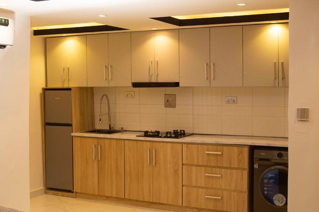 Book Atelier Lux Homes! Modern Service Apartment with Amazing Balcony View photo 4