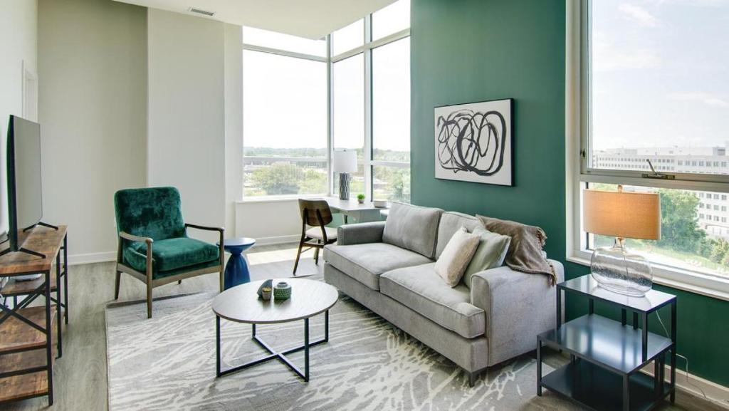 Landing Modern Apartment with Amazing Amenities (ID5195X36) image
