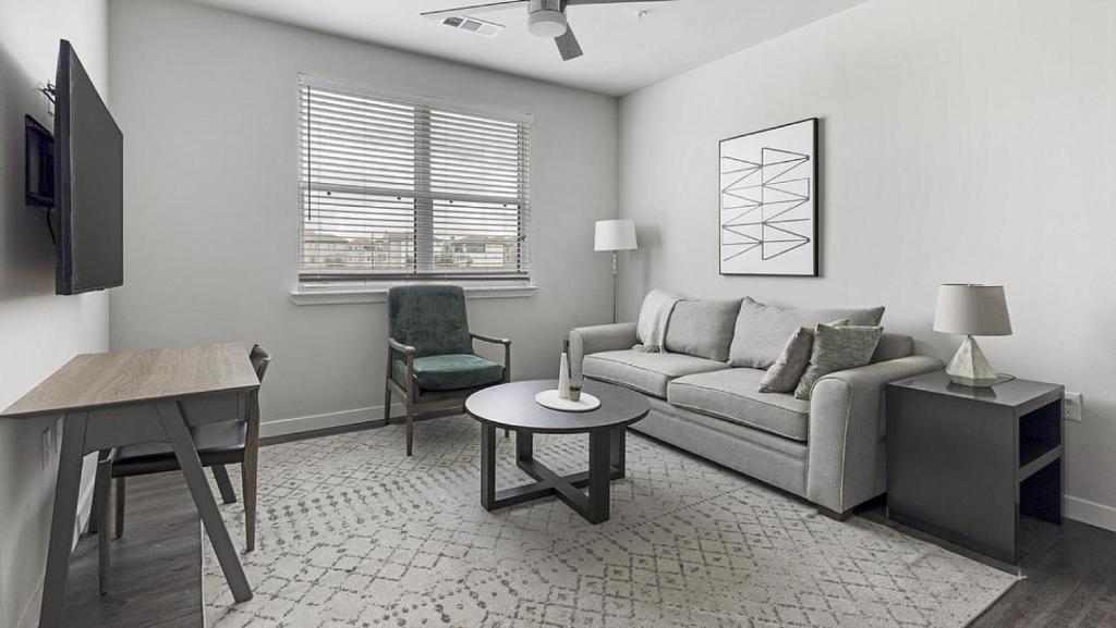 Landing - Modern Apartment with Amazing Amenities (ID1403X426) image