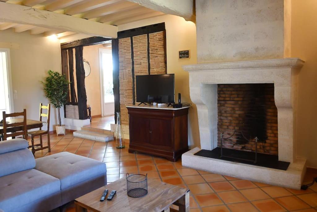 Maison à 6 km de Eymet piscine chauffée. photo 4