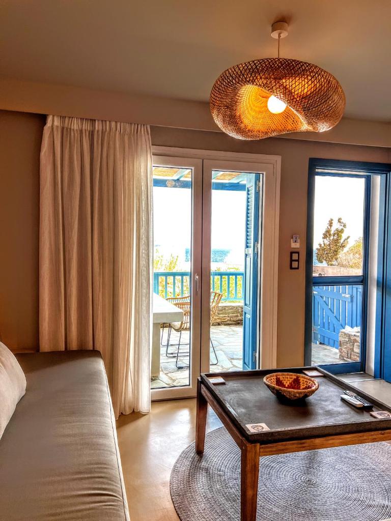 Andros Elements Apartments Wood & Earth Apartment photo 3