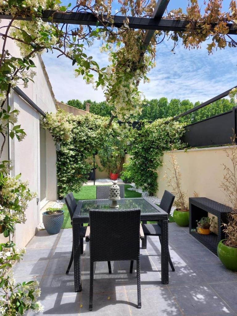Maison entière Redessan photo 4