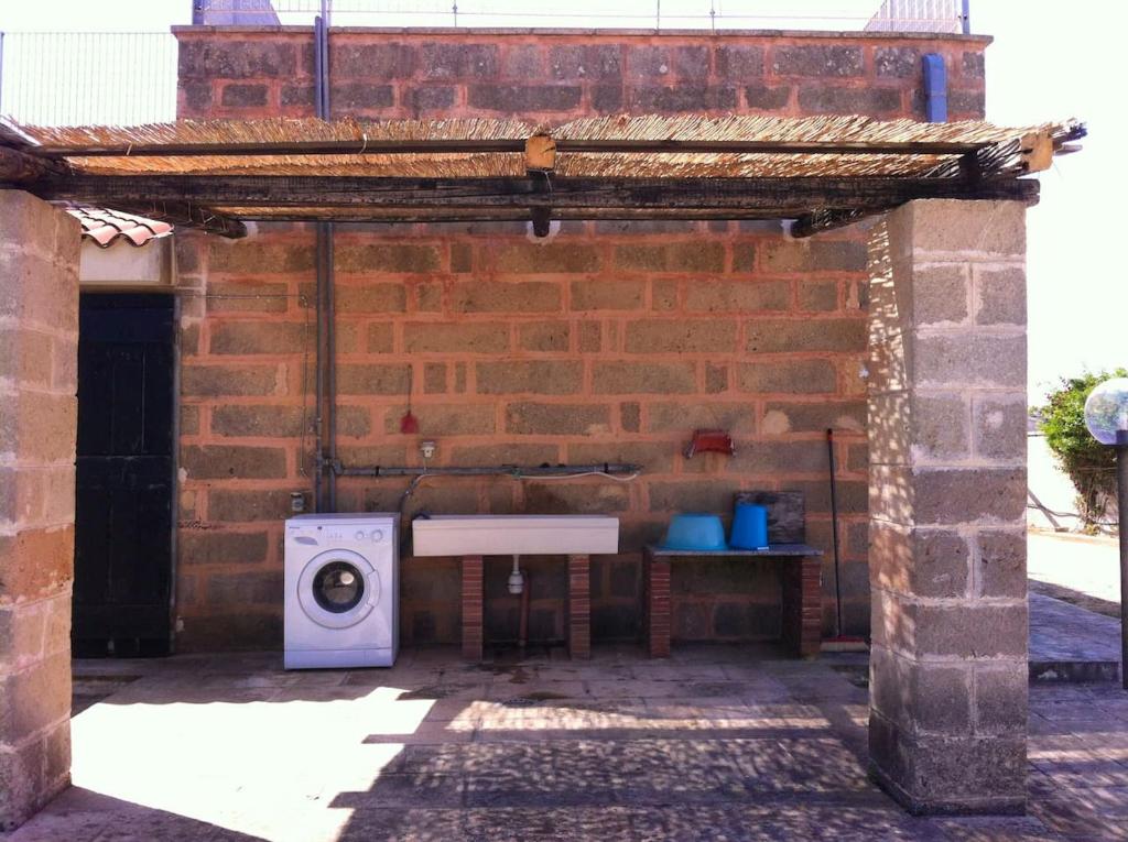 3 bedrooms house with private pool and terrace at Provincia di Lecce photo 4