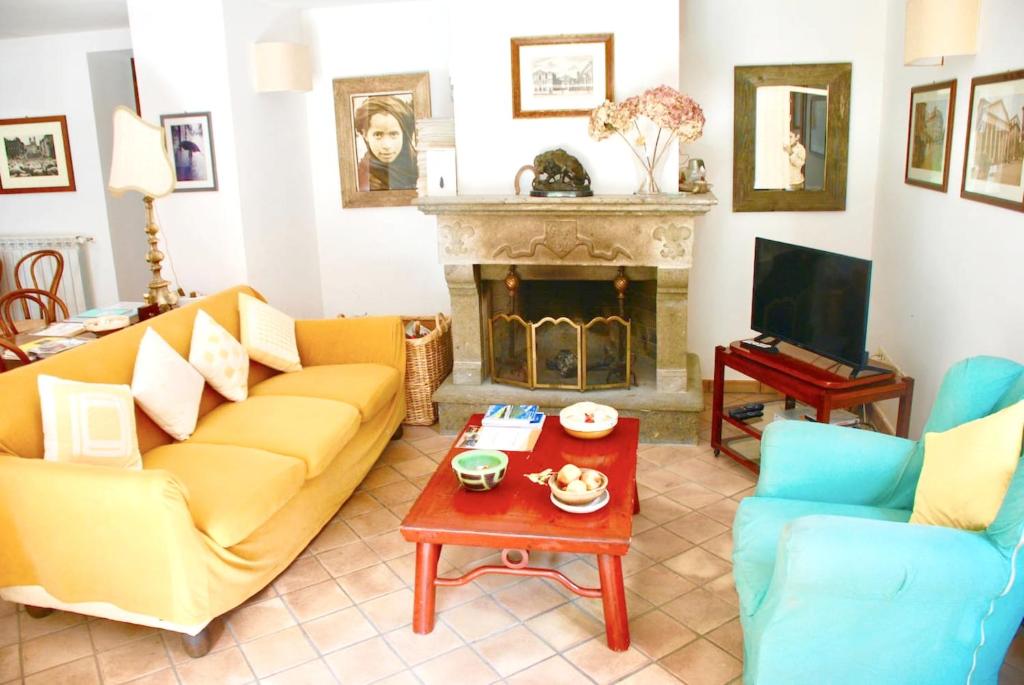 4 bedrooms appartement with terrace and wifi at Barbarano Romano photo 3