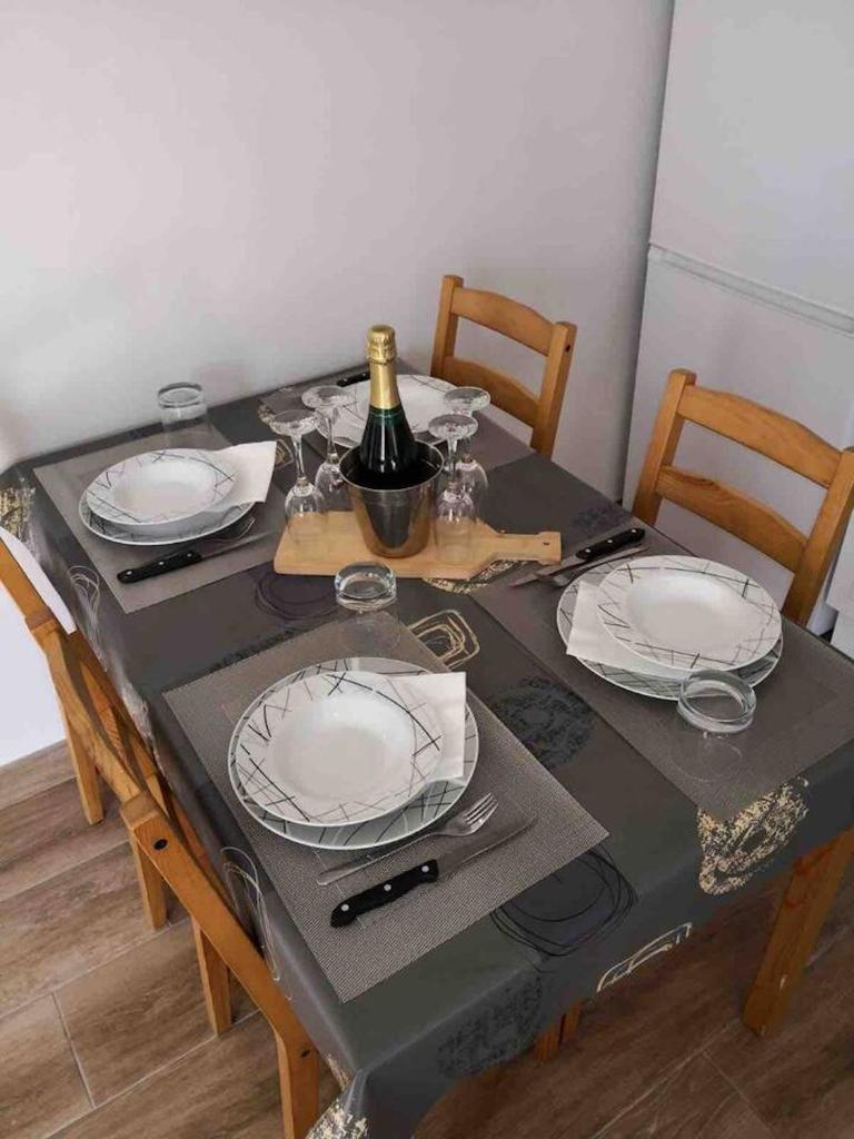 2 bedrooms appartement with shared pool terrace and wifi at Costa del Silencio 1 km away from the beach photo 3
