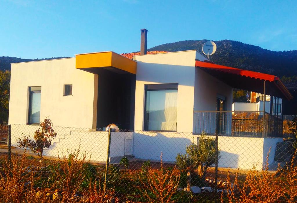 Antalya villa photo 3