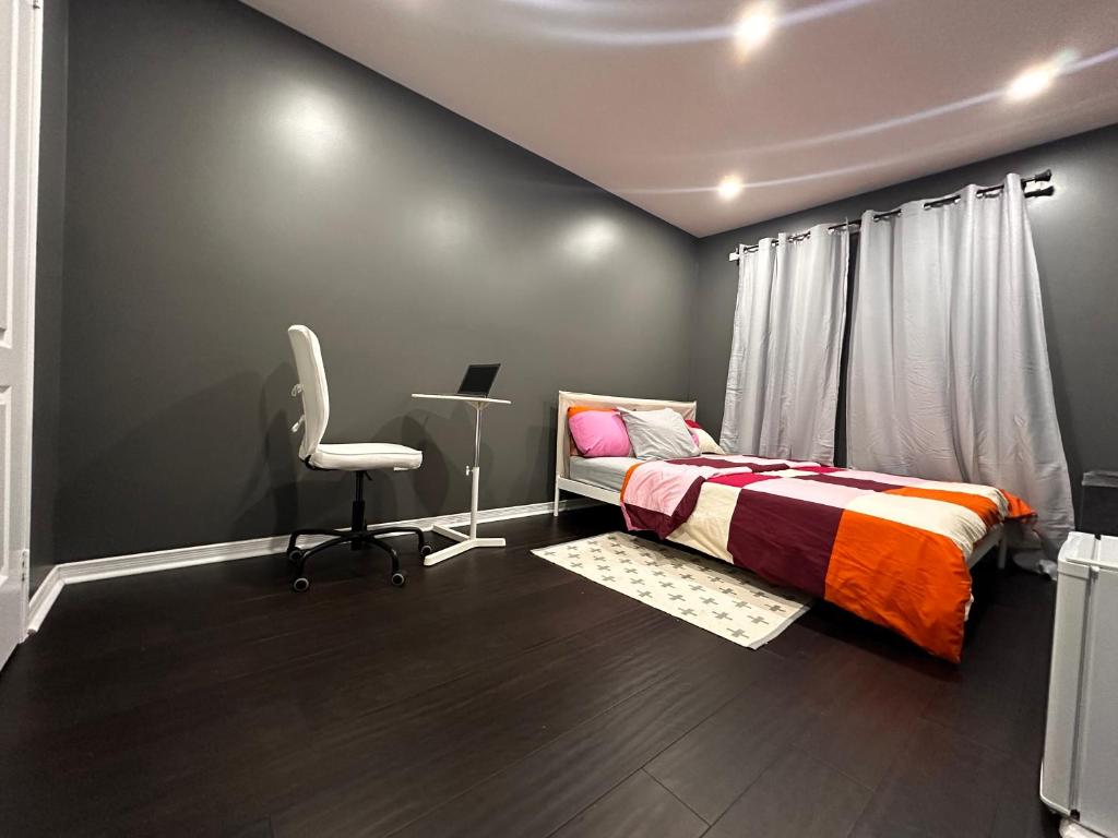Private room in a House photo 2