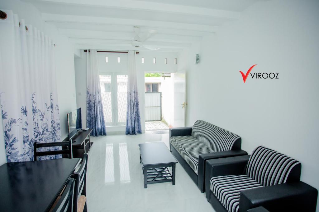Virooz Residence Rathmalana 2 Bedroom Apartment photo 1