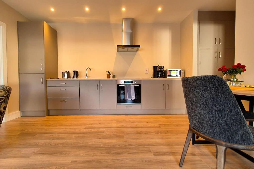 Modern country charm apartment. photo 3