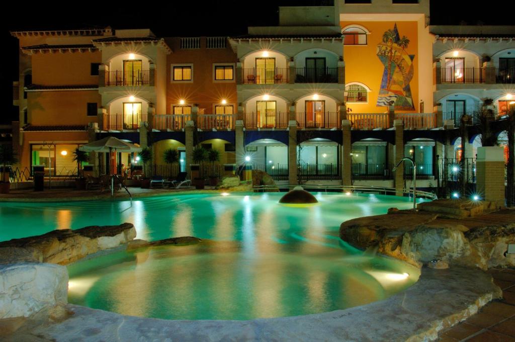 Hotel La Laguna Spa & Golf photo 2