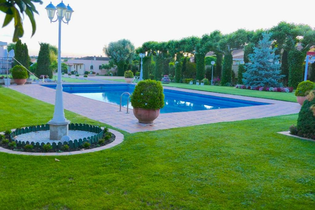 5 bedrooms house with private pool jacuzzi and terrace at Salamanca photo 1
