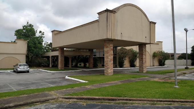 Eco-Inn Suites Baytown image
