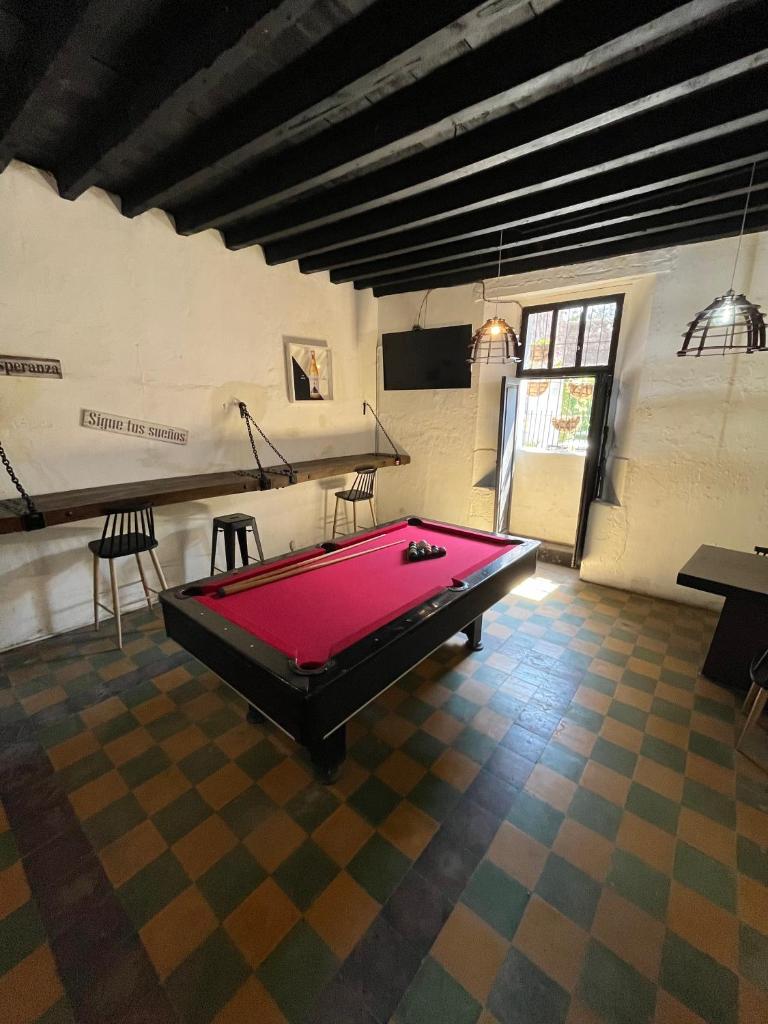 Hostal de fiesta - Hostal Pub photo 2