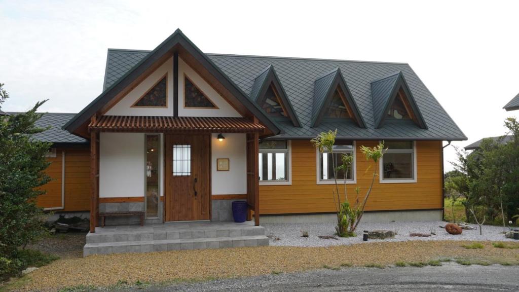 TIDA Resort Yakushima 旧 屋久島海の胡汀路てぃーだ photo 4