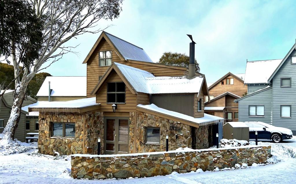Vaucluse Chalet, alpine-getaways