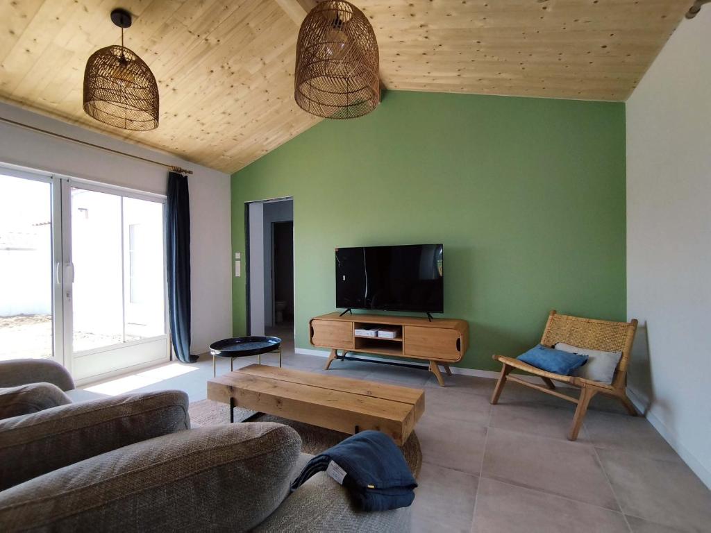 Maison Saint-Denis-d'Oléron, 4 pièces, 8 personnes - FR-1-778-12 photo 2