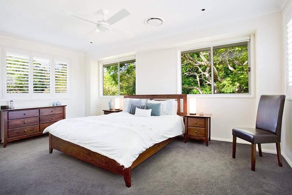 Beautiful, spacious family home, close to Sydney CBD photo 3