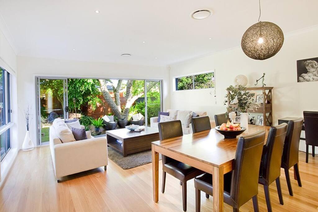 Beautiful, spacious family home, close to Sydney CBD photo 1