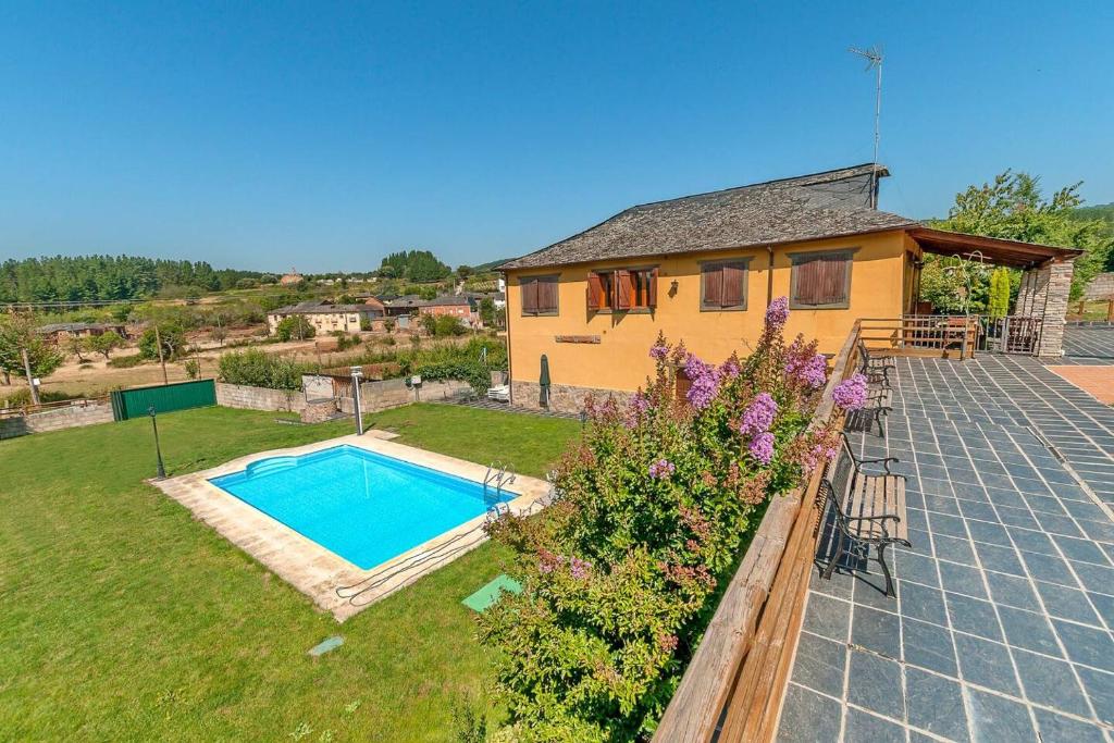 3 bedrooms chalet with shared pool terrace and wifi at San Juan de la Mata photo 1