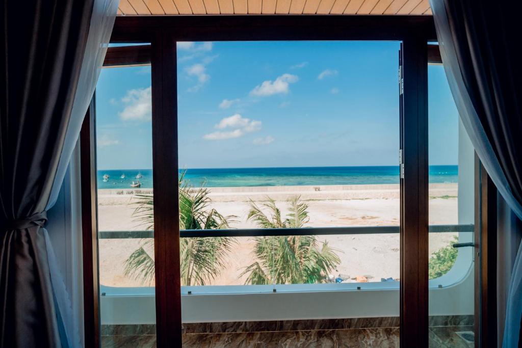 BLUE OCEAN VILLA photo 3