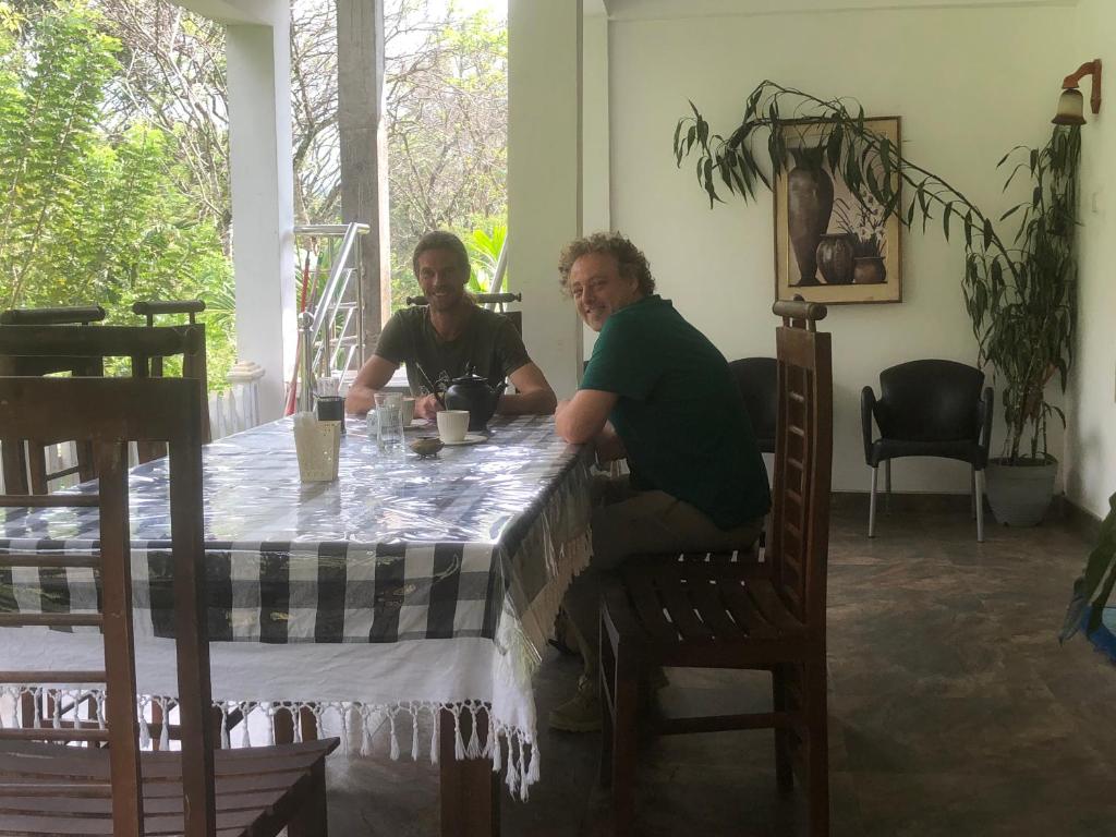 Hamadhi guest photo 2
