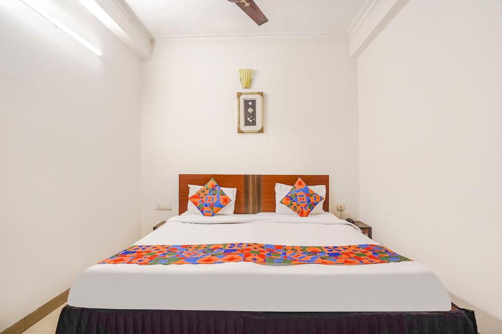 FabHotel Sai Residency photo 1