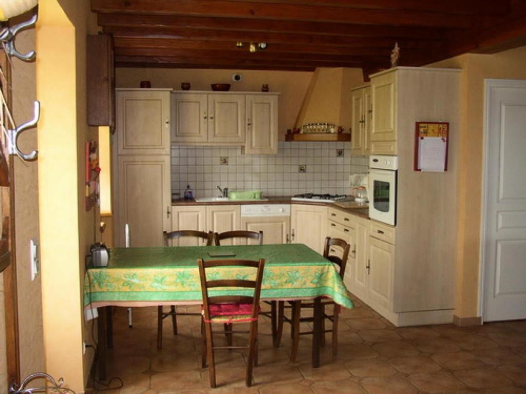 Gîte de France à Sarroux - St Julien 3 épis - Gîte de France 6 personnes 414 photo 4