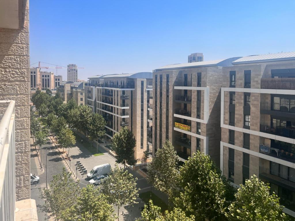 Jerusalem Holiday Luxury Home by FeelHome photo 3