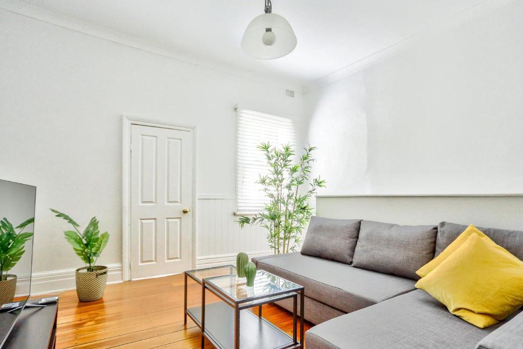 Family Friendly 3 Bedroom House Glebe 2 E-Bikes Included photo 2