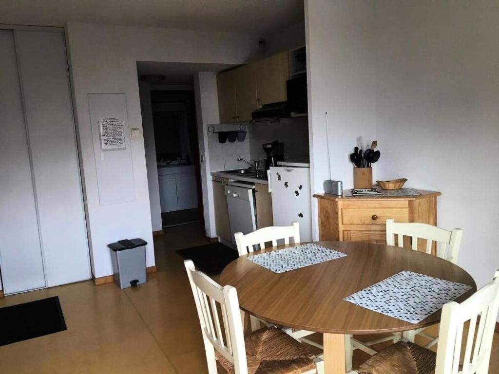Résidence Les Chalets de Puy Saint Vincent - maeva Home - Appartement 2 Piè 71 photo 1