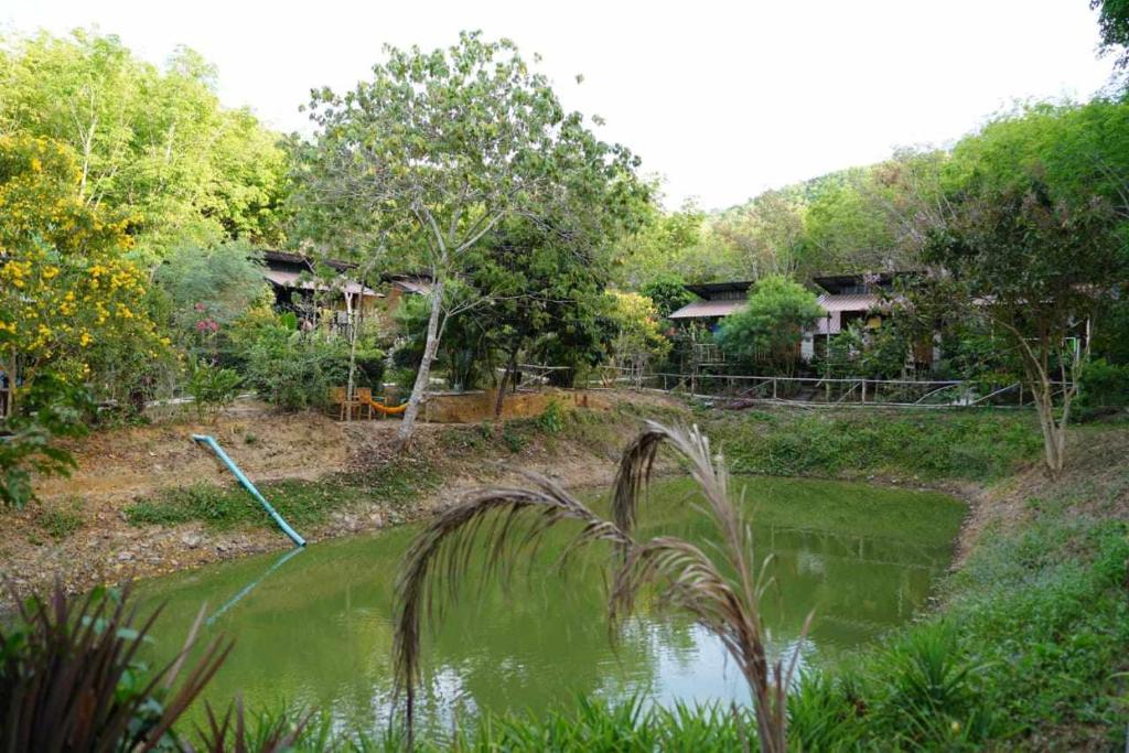Koh Mook Bamboo Bungalows photo 3