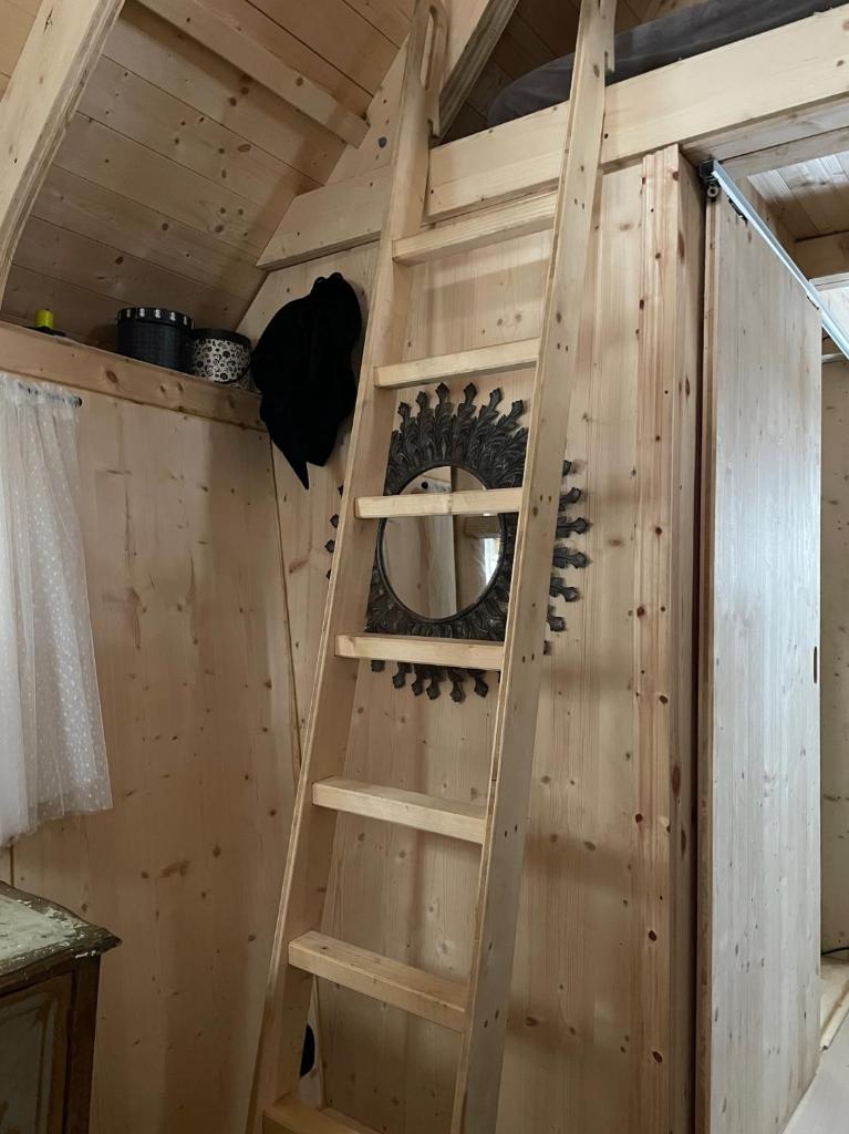 Fairytale tinyhouse near the sea - Häxans hus photo 2