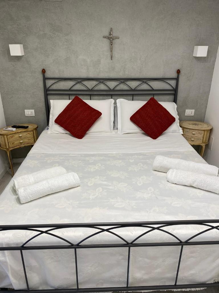 Royal House photo 3