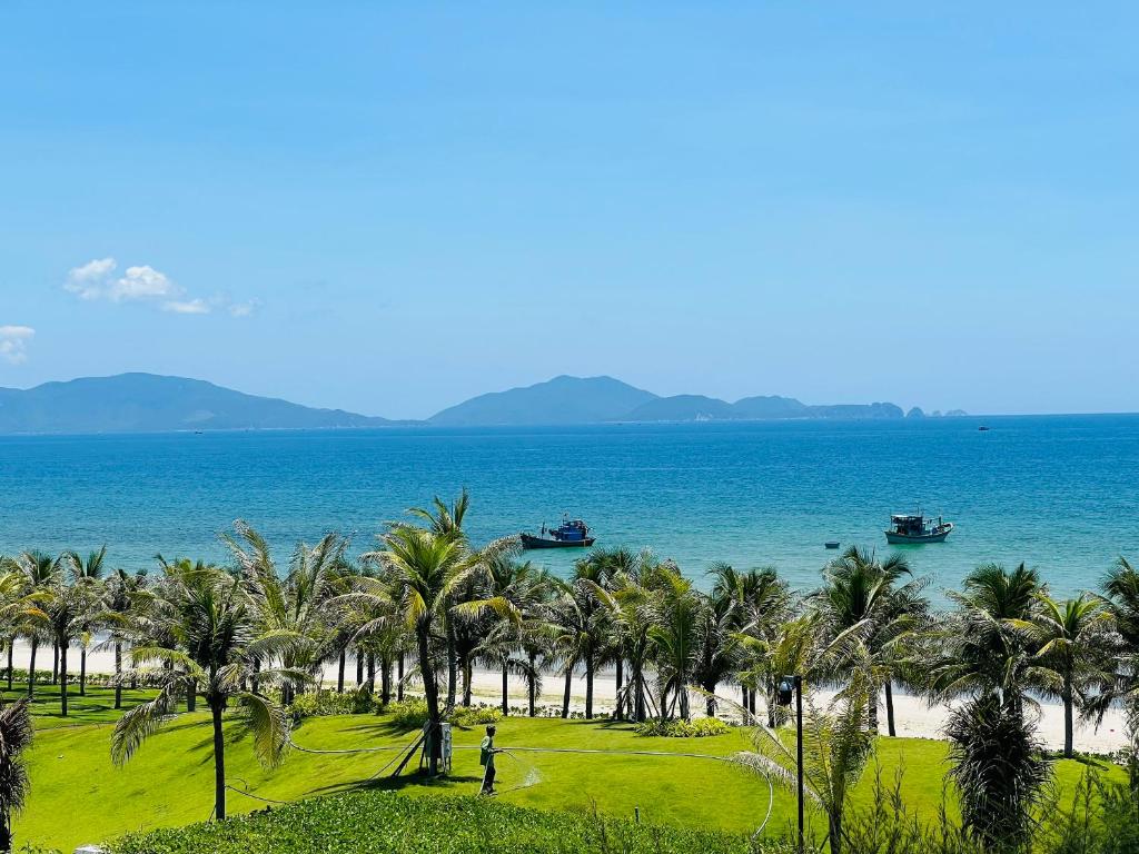 HOFs Pool Villa Cam Ranh