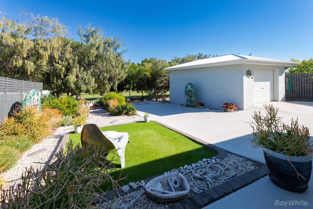 Beachside Villa on Miller photo 2