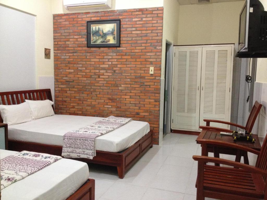 Nhật Quang Guest House