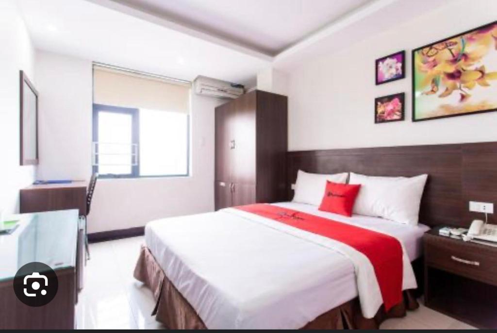 Khách Sạn Sân Bay - Rita Home Hotel - 11 Trần Quốc Hoàn P4 Tân Bình