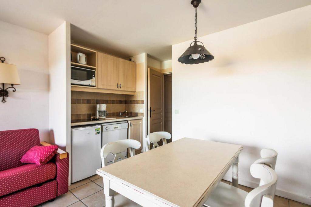 Village Le Rouret - maeva Home - Appartement 2 pièces 4 personnes Sélection 62 photo 2