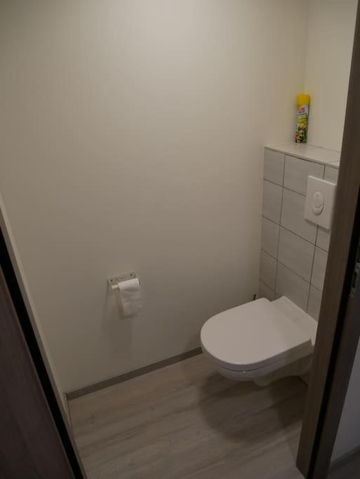 Appartement entier dans cour intérieure photo 4