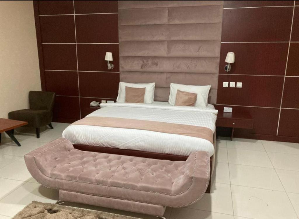 swiss pearl continental hotel photo 2
