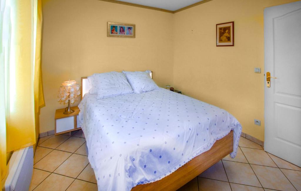 Amazing Home In Chassiers With House A Panoramic View photo 3
